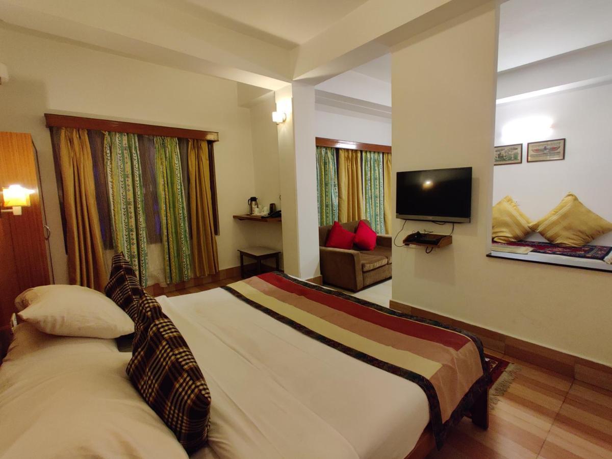 Hotel Tarayana Gangtok Exterior photo